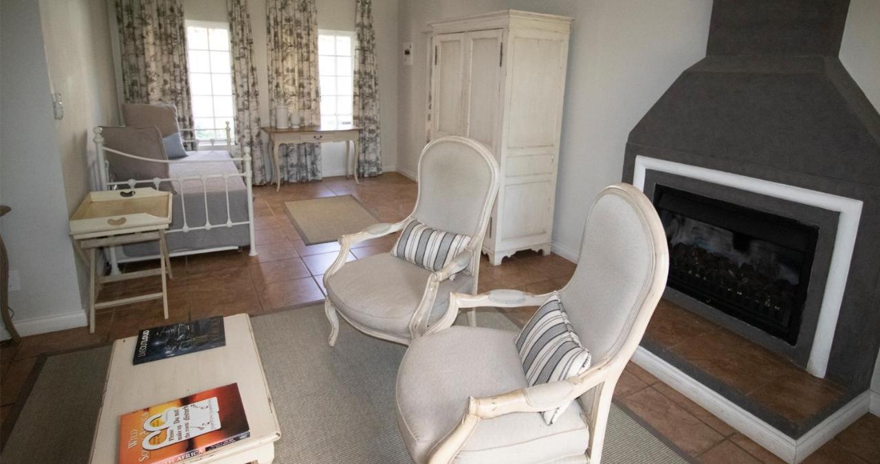 Toadbury Hall Country Hotel Johannesburg Exteriör bild