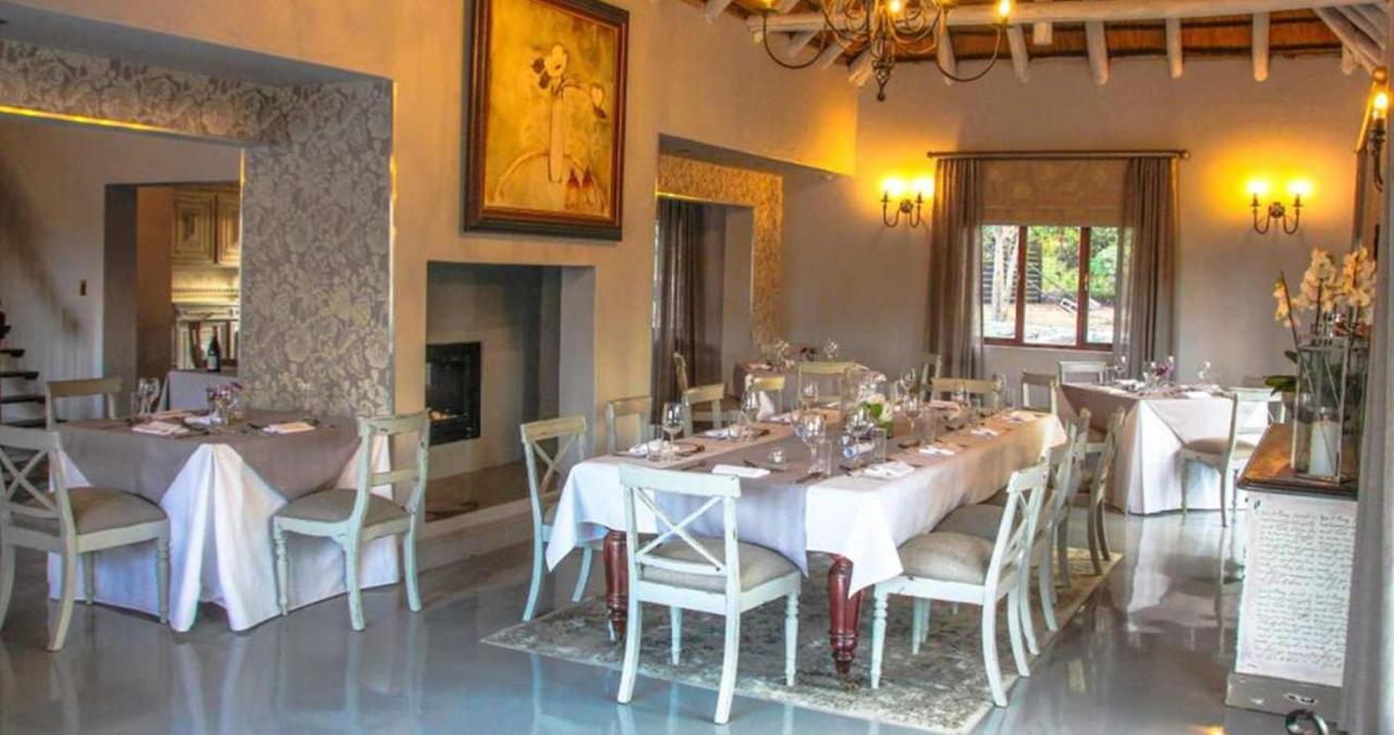 Toadbury Hall Country Hotel Johannesburg Exteriör bild