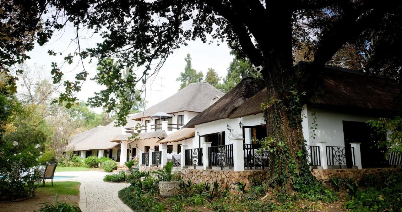 Toadbury Hall Country Hotel Johannesburg Exteriör bild