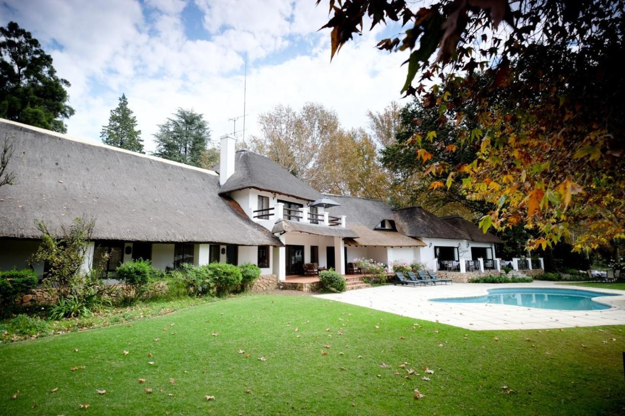 Toadbury Hall Country Hotel Johannesburg Exteriör bild