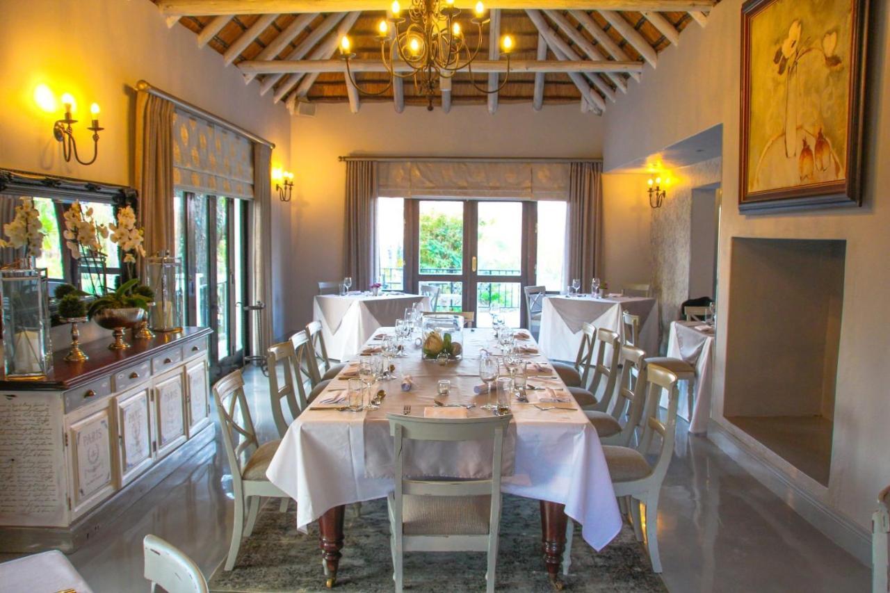 Toadbury Hall Country Hotel Johannesburg Exteriör bild