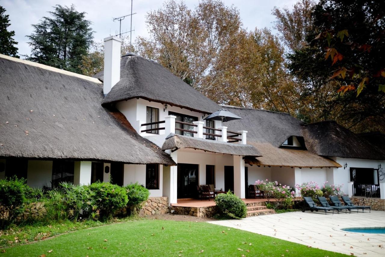 Toadbury Hall Country Hotel Johannesburg Exteriör bild